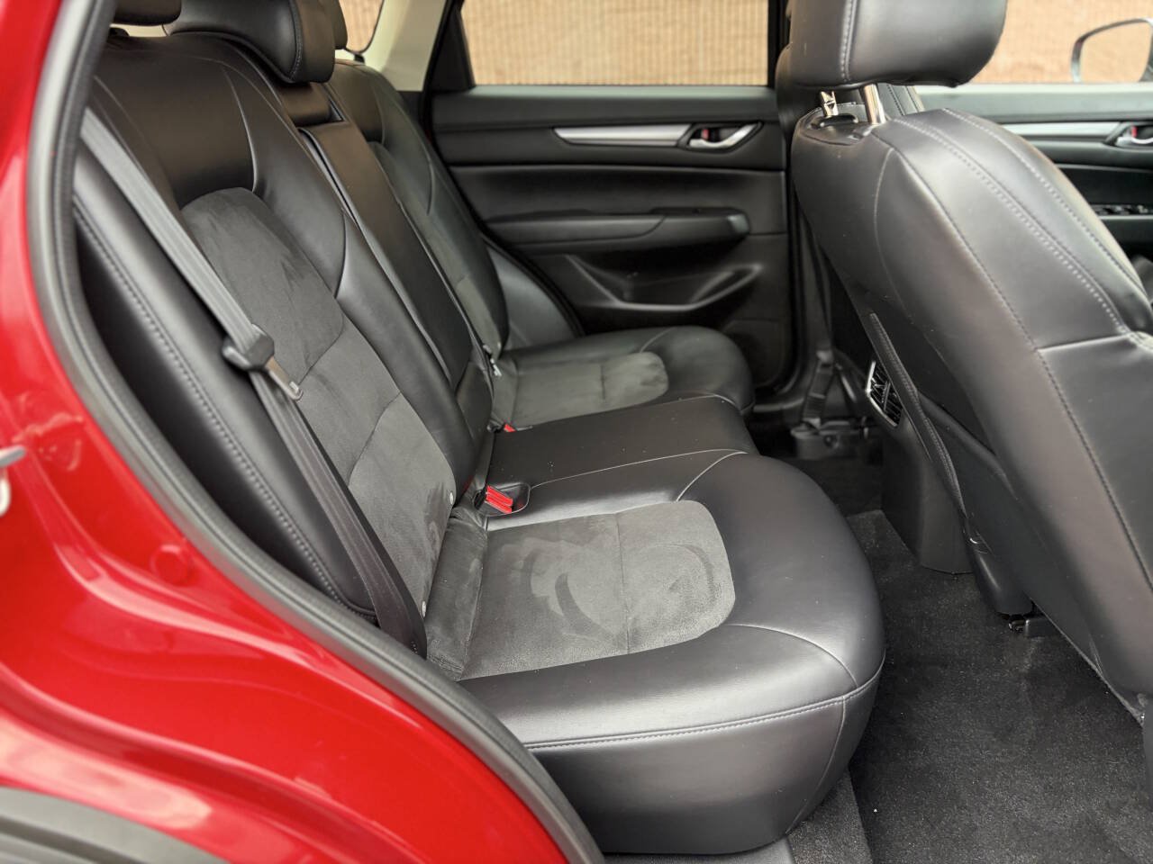 Used 2017 MAZDA CX-5 Touring w/ Preferred Equipment Package AWD/4WD image 16