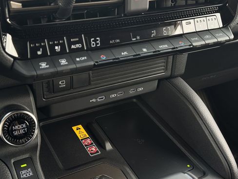 Used 2026 Toyota Land Cruiser w/ Premium Package AWD/4WD image 20