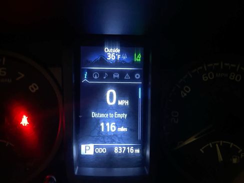 Used 2019 Toyota Tacoma TRD Off-Road image 15