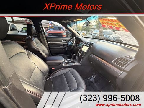 Used 2018 Ford Explorer Sport image 39