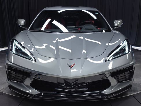 Used 2022 Chevrolet Corvette Stingray Preferred Cpe w/ Z51 Performance Package RWD image 47