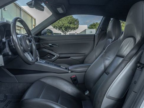 Used 2017 Porsche 911 Carrera 4S image 15