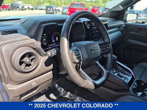Used 2025 Chevrolet Colorado Trail Boss AWD/4WD image 12