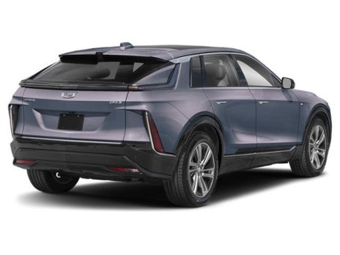 Certified 2025 Cadillac Lyriq Luxury w/ LPO, Floor Liner Package AWD/4WD image 2