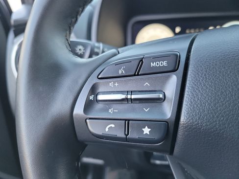 Certified 2023 Hyundai Kona Limited w/ Cargo Package image 7