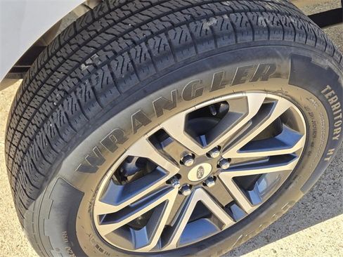 Used 2023 Ford F150 XL w/ STX Appearance Package image 8