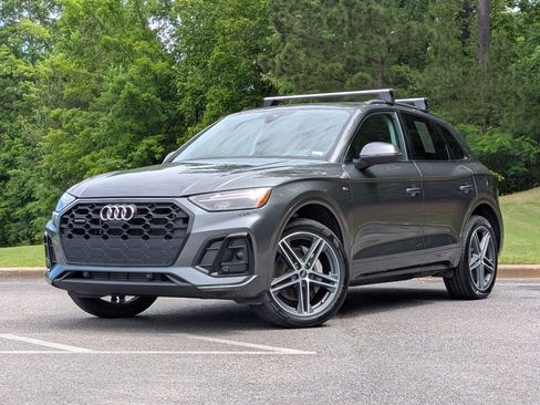 Used 2023 Audi Q5 e Premium Plus w/ Premium Plus Package AWD/4WD image 4