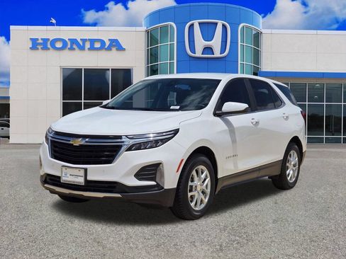 Used 2023 Chevrolet Equinox LT FWD image 7