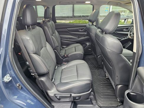 Used 2025 Subaru Ascent Bronze Edition AWD/4WD image 12