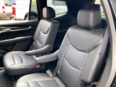 Used 2022 Cadillac XT6 Sport AWD/4WD image 21