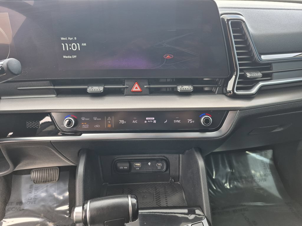 Certified 2023 Kia Sportage SX FWD image 9