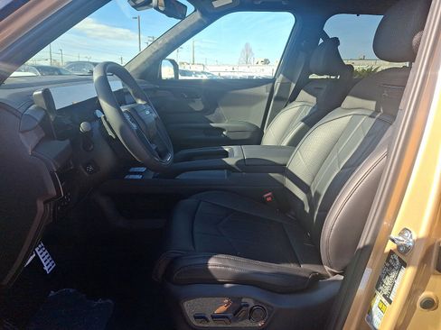 New 2027 Kia Telluride X-Line SX Prestige w/ Towing Package image 10