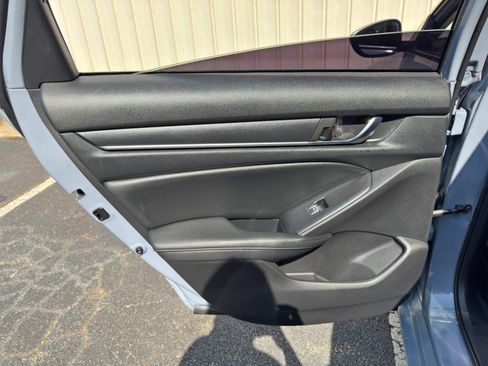 Used 2021 Honda Accord Sport Special Edition image 39
