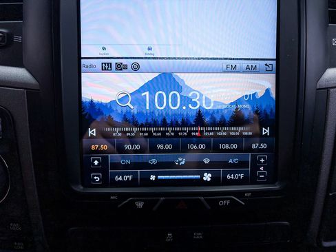 Used 2020 RAM 1500 Tradesman w/ Chrome Plus Package AWD/4WD image 32