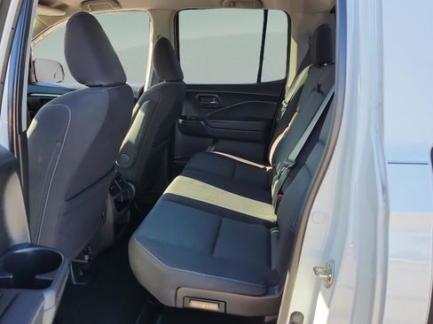 Used 2020 Honda Ridgeline Sport image 11