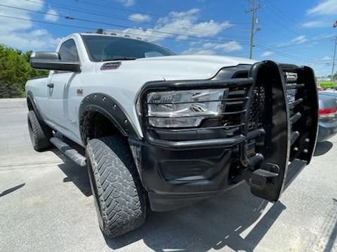 Used 2020 RAM 2500 Tradesman AWD/4WD image 3