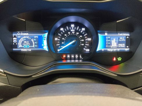 Used 2019 Ford Fusion SE FWD image 23