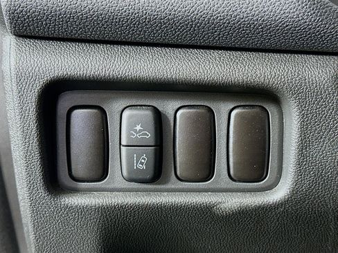 Used 2025 Mitsubishi Outlander Sport LE image 16