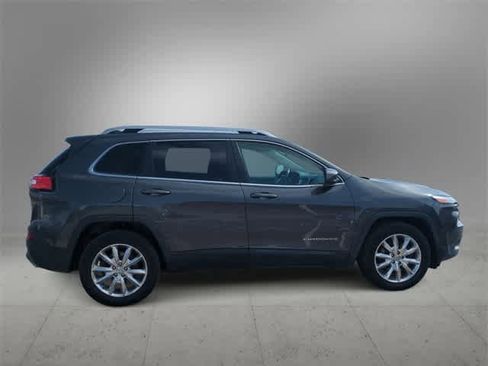 Used 2015 Jeep Cherokee Limited image 8