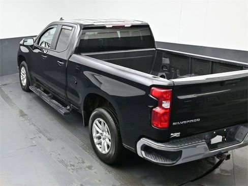 Used 2020 Chevrolet Silverado 1500 LT w/ Trailering Package image 35