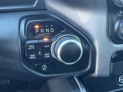 Used 2022 RAM 1500 Big Horn AWD/4WD image 41