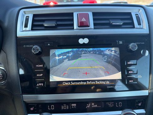 Used 2017 Subaru Legacy 2.5i Limited image 31