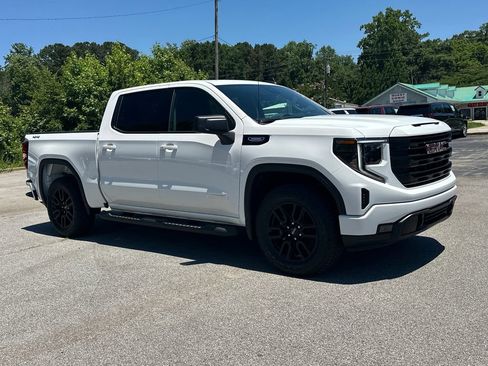 New 2026 GMC Sierra 1500 Elevation w/ Elevation Select Package AWD/4WD image 4