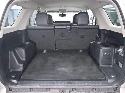 Used 2019 Toyota 4Runner SR5 Premium image 28