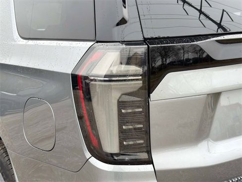 New 2026 Chevrolet Tahoe Premier image 11