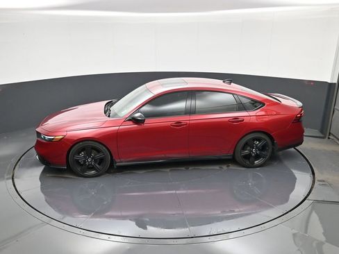 Used 2024 Honda Accord Sport image 28