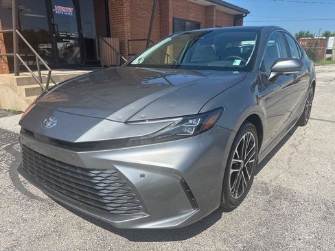 Used 2026 Toyota Camry XLE w/ Premium Plus Package FWD image 2