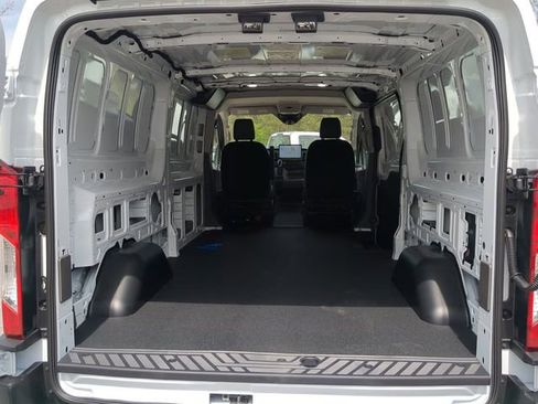New 2025 Ford Transit 250 Low Roof image 12