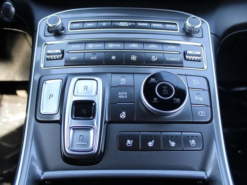 Used 2022 Hyundai Santa Fe Calligraphy AWD/4WD image 21
