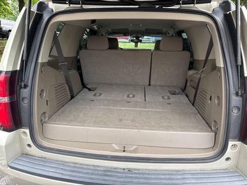 Used 2017 Chevrolet Tahoe LS RWD image 6