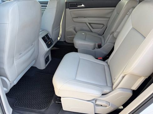 Used 2019 Volkswagen Atlas SE w/ Panoramic Sunroof Package AWD/4WD image 14
