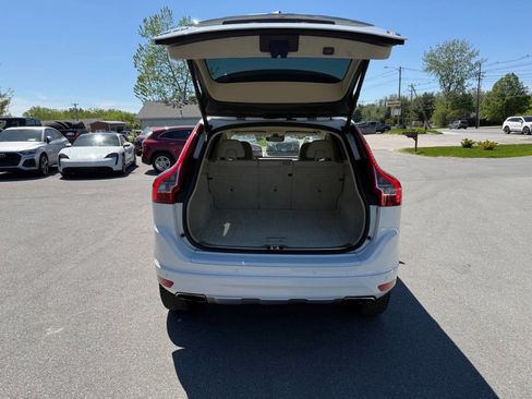 Used 2015 Volvo XC60 T6 w/ Protection Package AWD/4WD image 12
