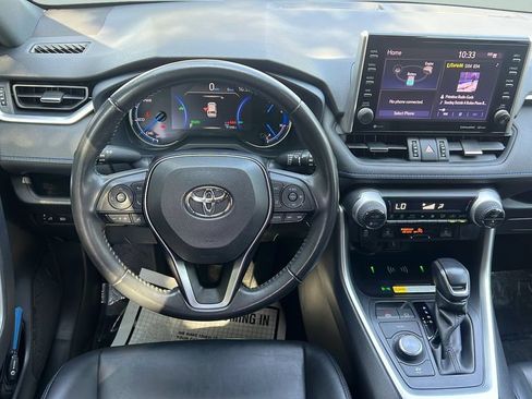 Used 2022 Toyota RAV4 XSE AWD/4WD image 13