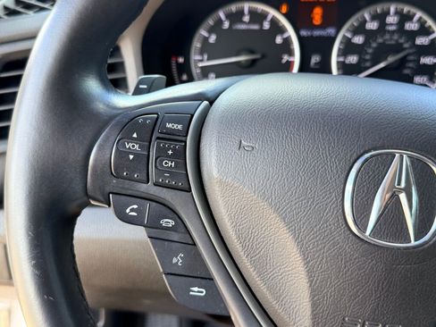 Used 2017 Acura ILX image 29