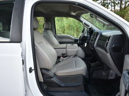 Used 2019 Ford F250 XL w/ Power Equipment Group image 18