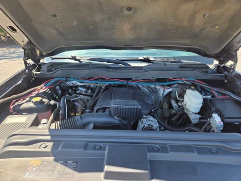 Used 2018 Chevrolet Silverado 2500 W/T AWD/4WD image 22