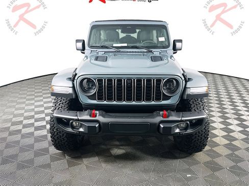 New 2025 Jeep Wrangler Unlimited Rubicon image 2