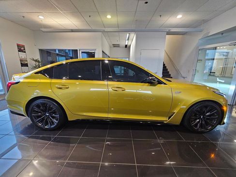 Used 2024 Cadillac CT5 V Blackwing w/ Parking Package image 8