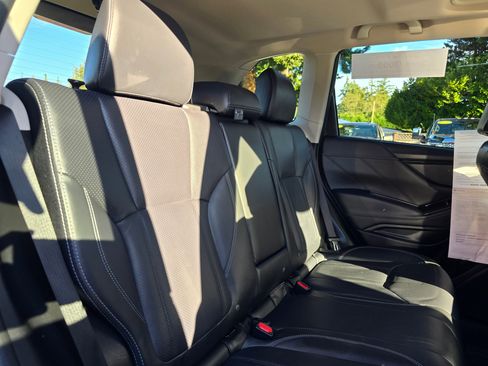 Used 2020 Subaru Forester Touring image 12