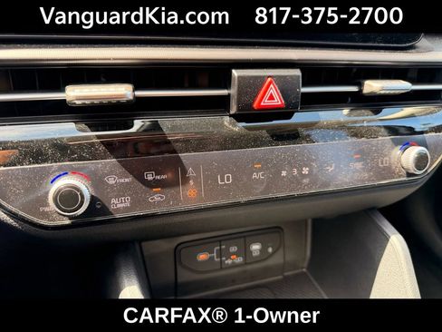 Certified 2026 Kia Sportage EX w/ EX Panorama Roof Package FWD image 22