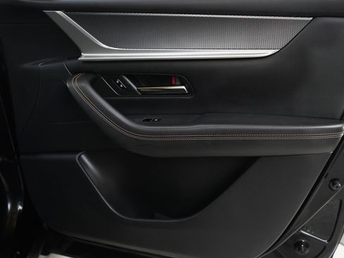 Certified 2024 MAZDA CX-90 Plug-In Hybrid w/ Premium Plus image 11