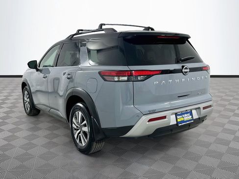 Used 2023 Nissan Pathfinder SL AWD/4WD image 8