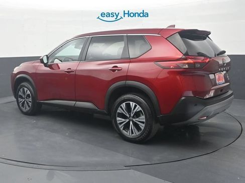 Used 2023 Nissan Rogue SV FWD image 5