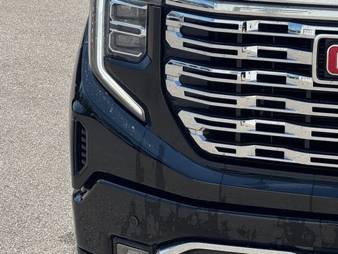 Used 2022 GMC Sierra 1500 Denali image 6