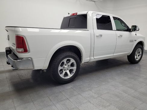 Used 2018 RAM 1500 Laramie AWD/4WD image 10