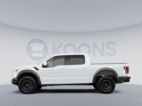 Used 2018 Ford F150 Raptor w/ Equipment Group 802A Luxury AWD/4WD image 2